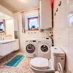 Luxusoelk-5 By Interhome
