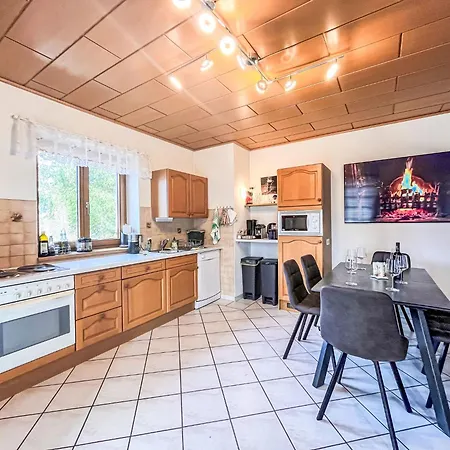 Luxusoelk-5 By Interhome *