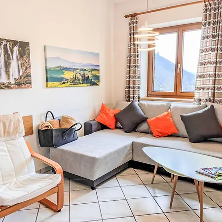 Hébergement de vacances Luxusoelk-5 By Interhome